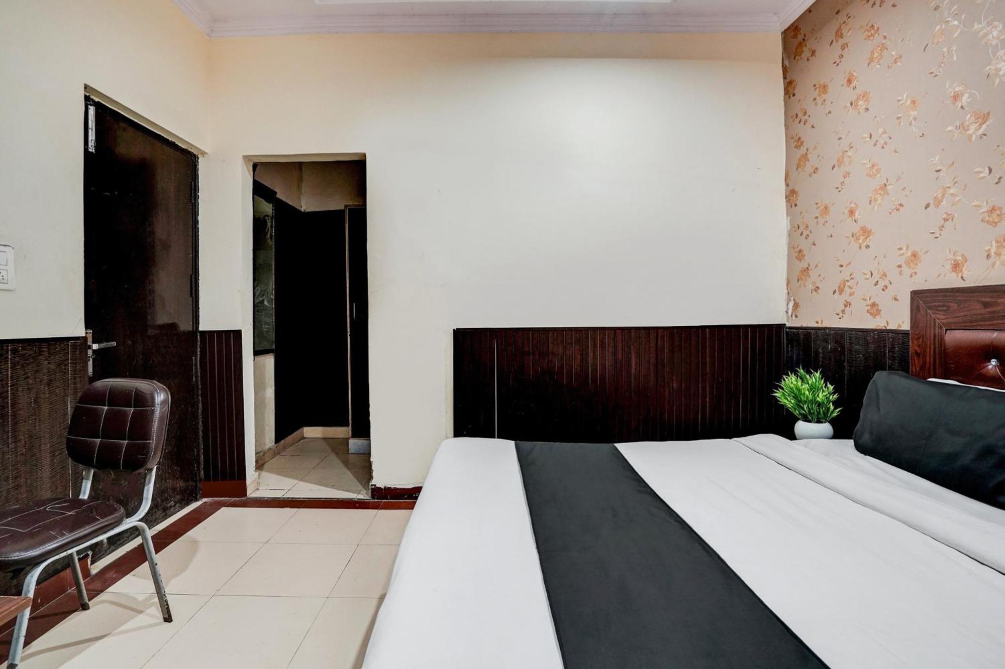 Super Hotel O Bg Hotel Faridabad Zewnętrze zdjęcie