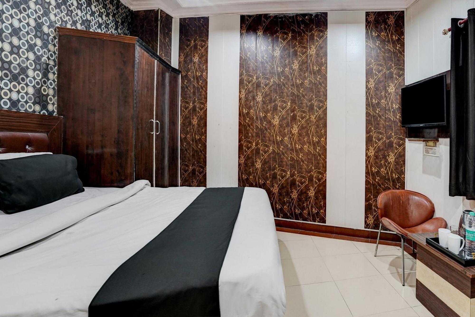 Super Hotel O Bg Hotel Faridabad Zewnętrze zdjęcie